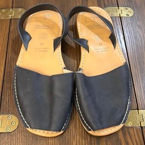 Navy Mibo Avarca Leather Sandal made in Spain